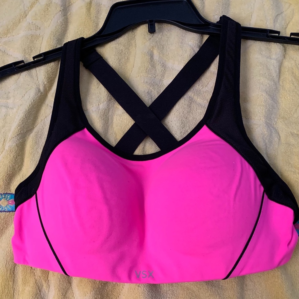 Victoria Secret Sports Bra